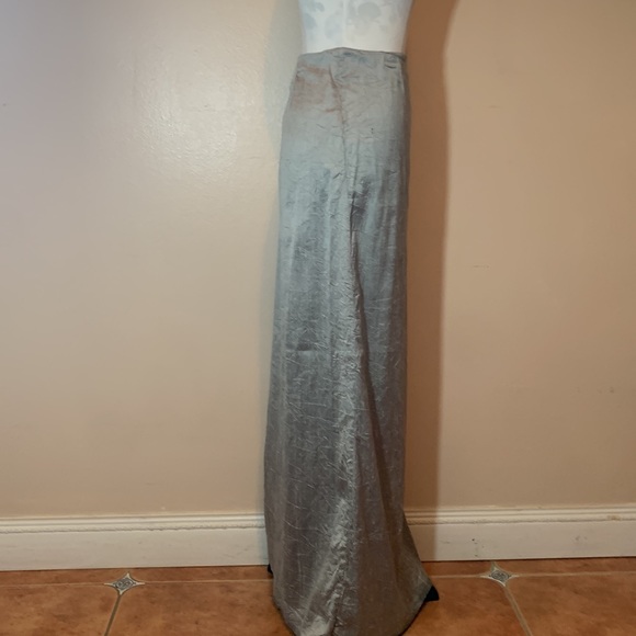 Ministry 100% Silk Silver Maxi/Long Skirt - Picture 2 of 10